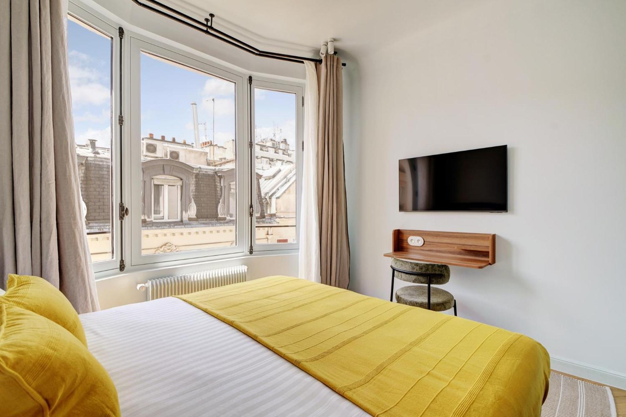 Collection Serviced In Opera - Rue Saint-lazare Apartment