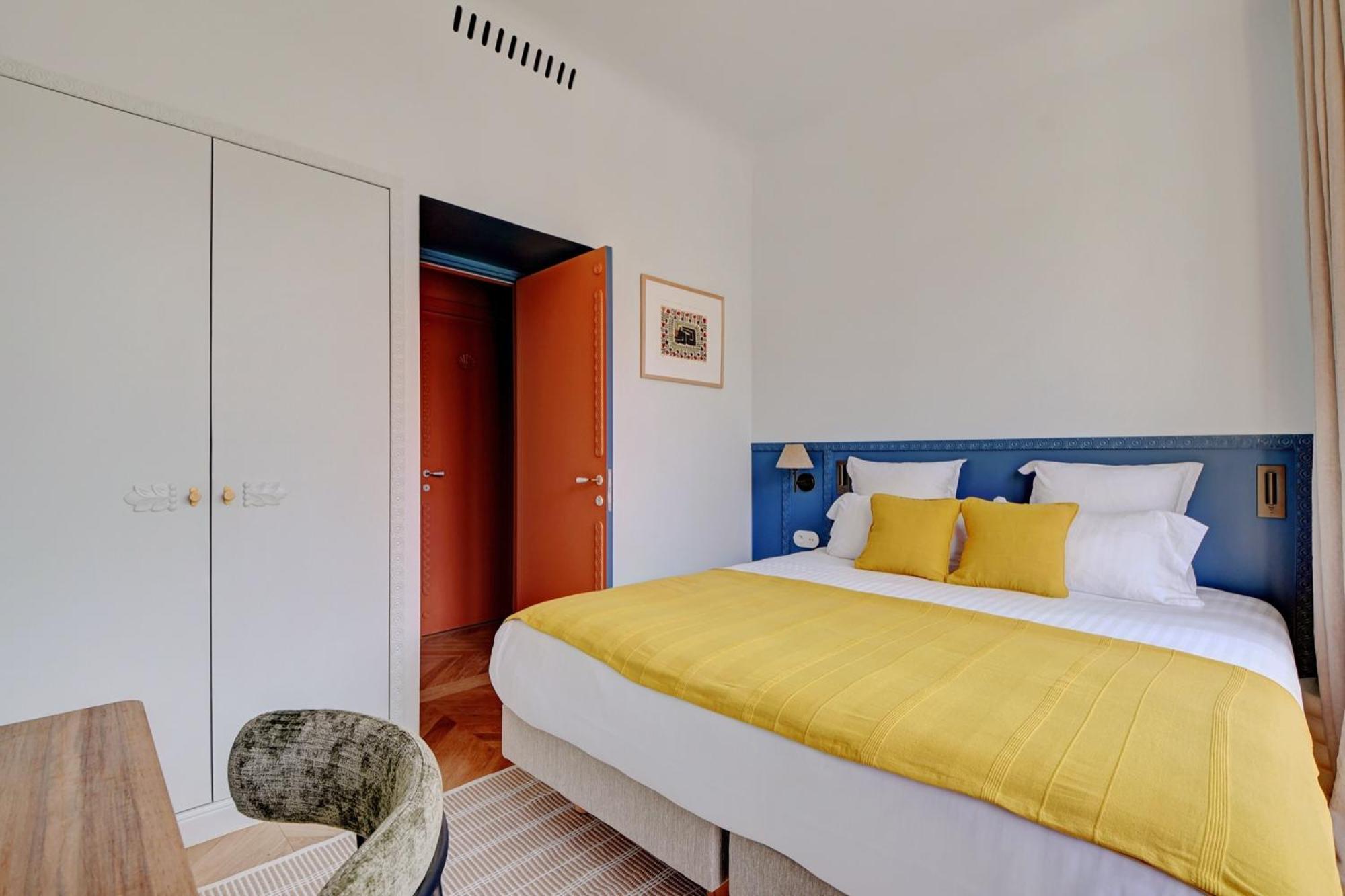 Collection Serviced In Opera - Rue Saint-lazare Apartment